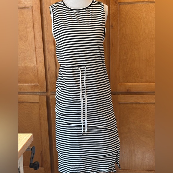Merona Black and White Striped Midi Dress - Picture 1 of 8